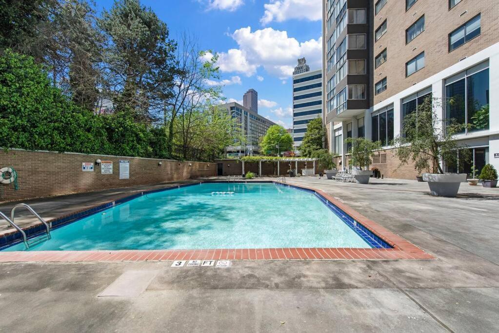 2208-Top Flr-Work/Game Sta-600 Mb-1 Free Park-King Atlanta Buitenkant foto