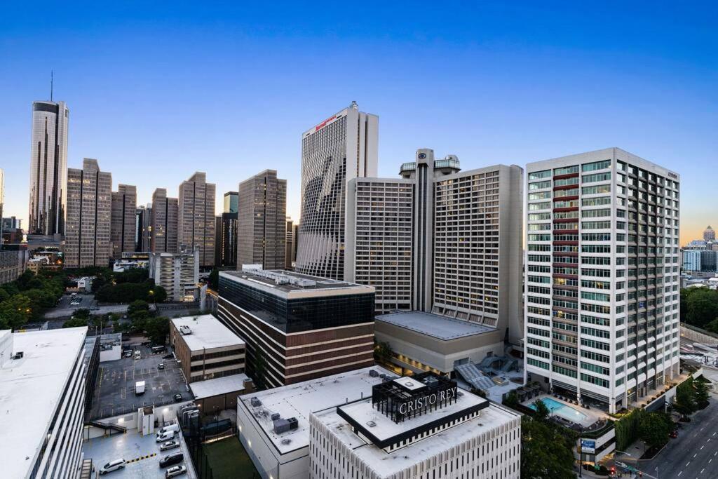 2208-Top Flr-Work/Game Sta-600 Mb-1 Free Park-King Atlanta Buitenkant foto